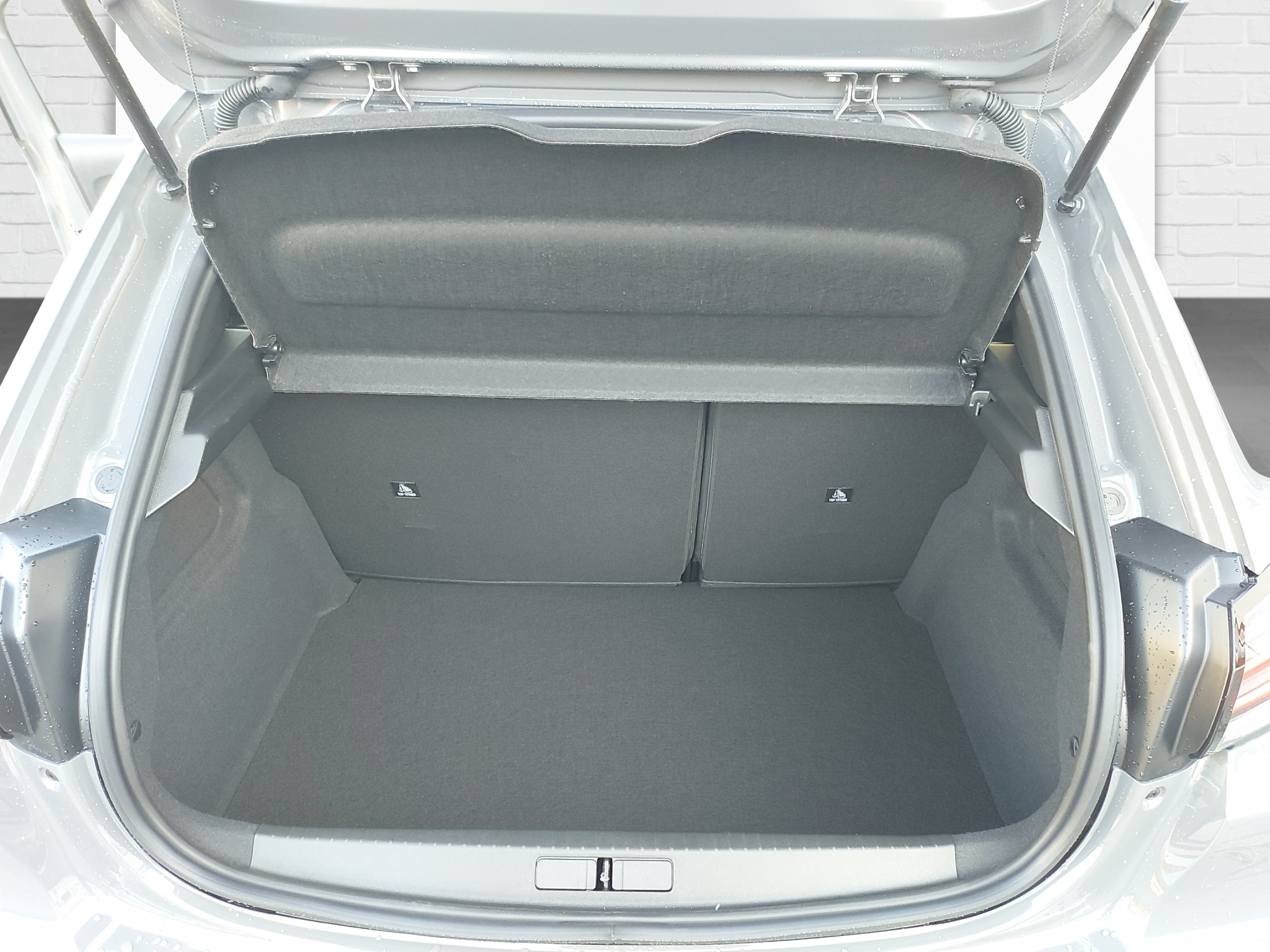 Peugeot 208 1.2 Hybrid Allure Premium