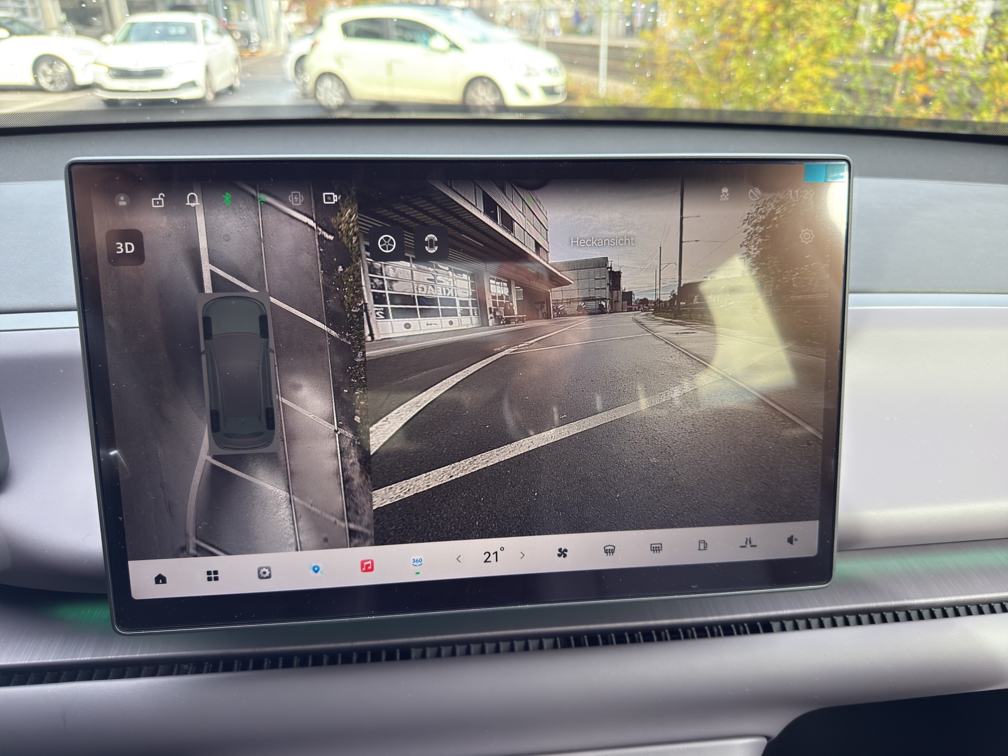 Leapmotor C10 1.5 REEV Design