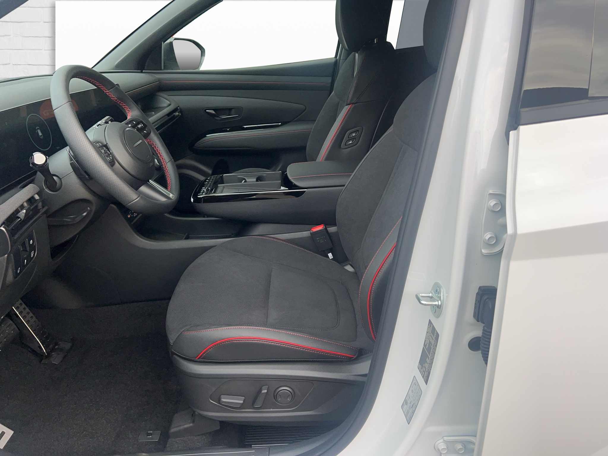 Hyundai Tucson 1.6 T-GDi HEV N-Line LUX.pack 4WD