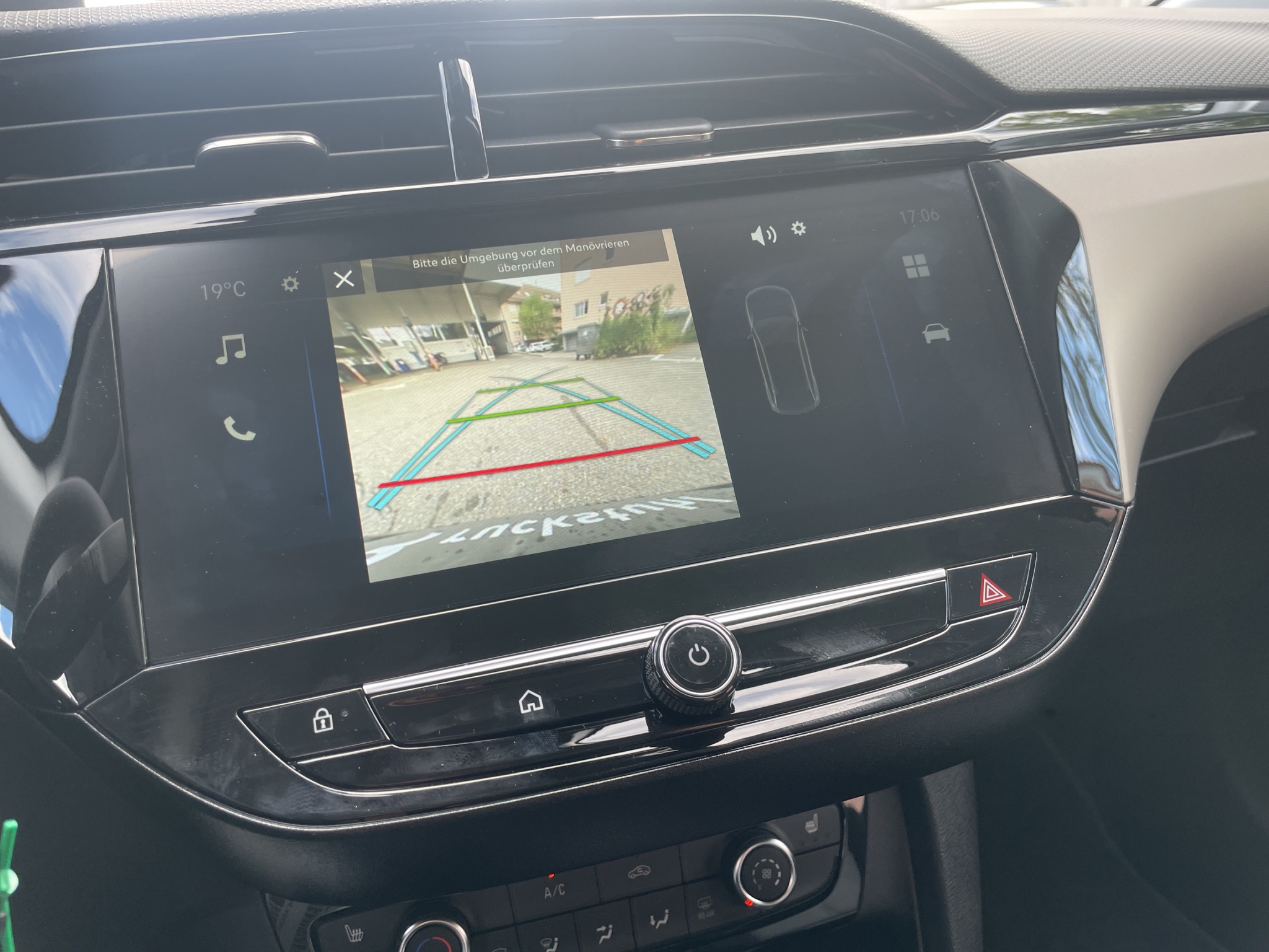 Opel Corsa 1.2 T Hybrid Edition