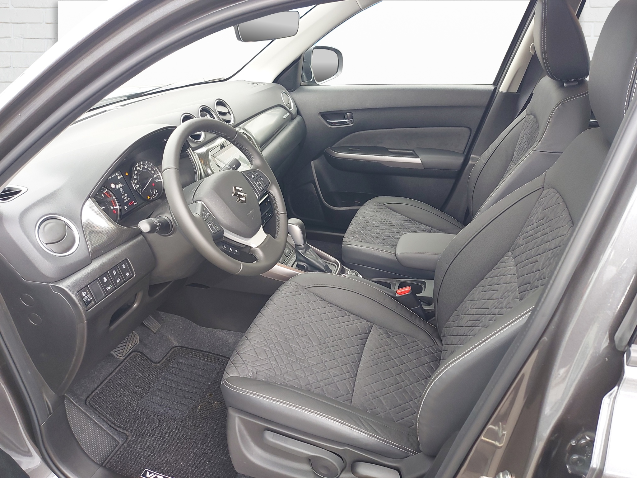 Suzuki Vitara 1.4 T Compact Top Hybrid 4x4