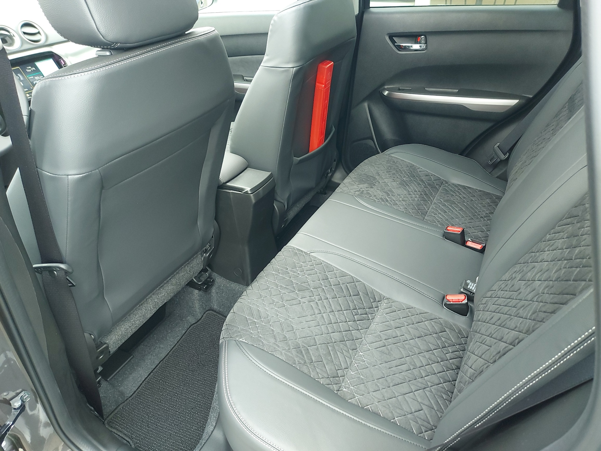 Suzuki Vitara 1.4 T Compact Top Hybrid 4x4