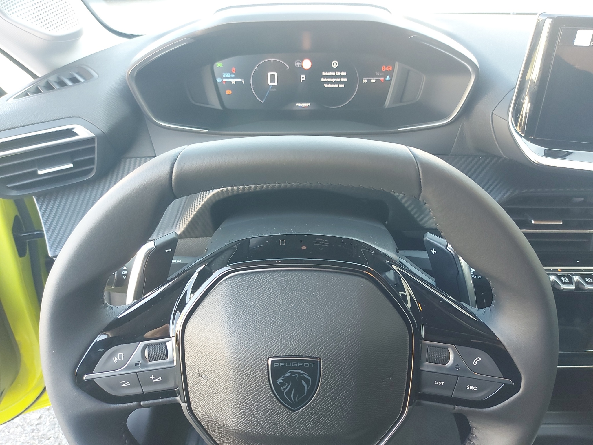 Peugeot 208 1.2 Hybrid Allure Premium